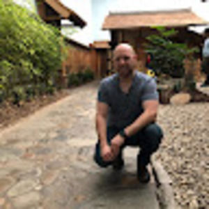 Meet your Posher, Yan